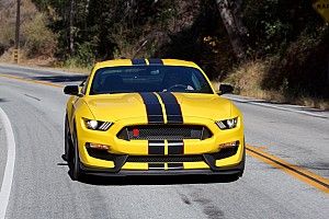 Ford Mustang Shelby GT350 R, inno alla passione
