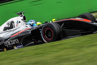 Nissany regola Fittipaldi e centra il primo successo stagionale a Jerez