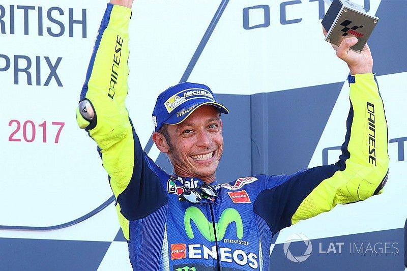 Podio: il terzo classificato Valentino Rossi, Yamaha Factory Racing