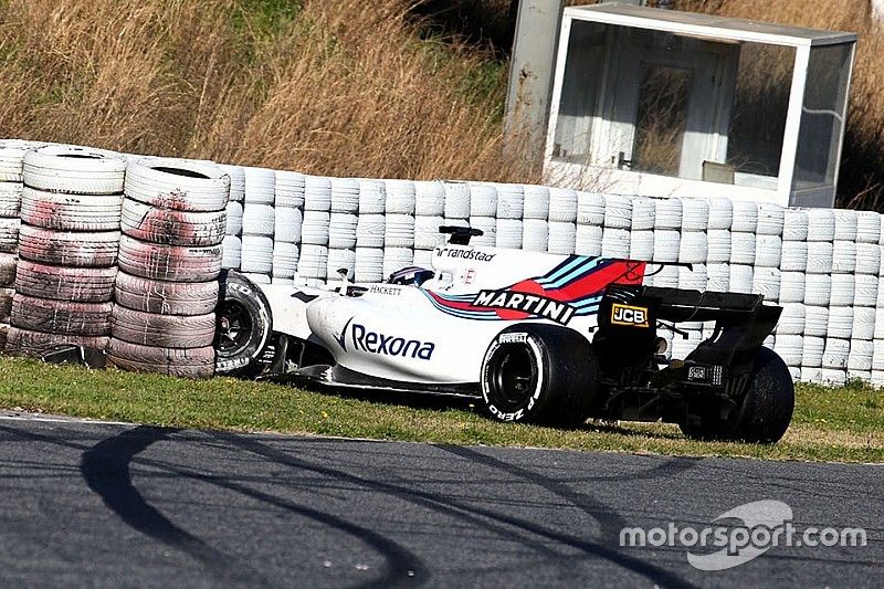 Hamilton: "Ik heb medelijden met Stroll"