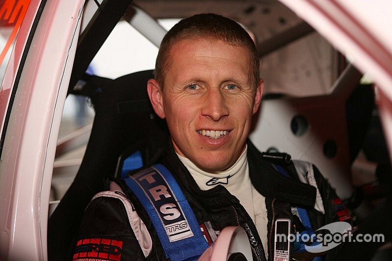 McRae przed Paddonem