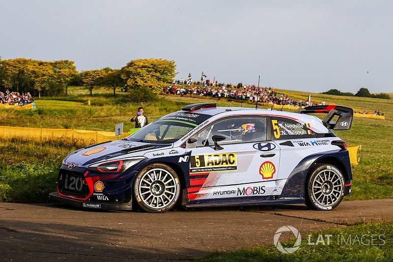 Germania, PS5: squillo di Neuville. Guai al motore per Latvala!