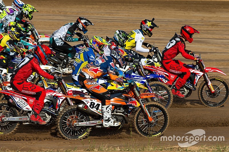 Betere starts helpen Herlings aan eerste MXGP-overwinning
