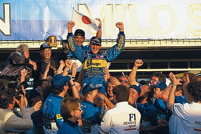 24 éve ezen a napon: Schumacher másodszorra is világbajnok