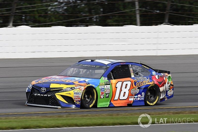 NASCAR in Pocono: Kyle Busch holt Pole-Position kurz vor Rennstart