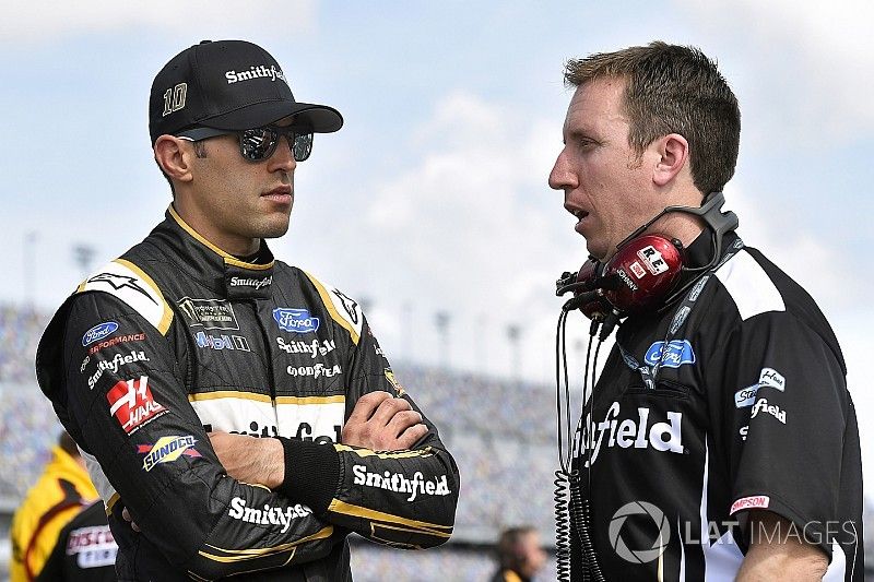 Aric Almirola, Stewart-Haas Racing Ford Fusion