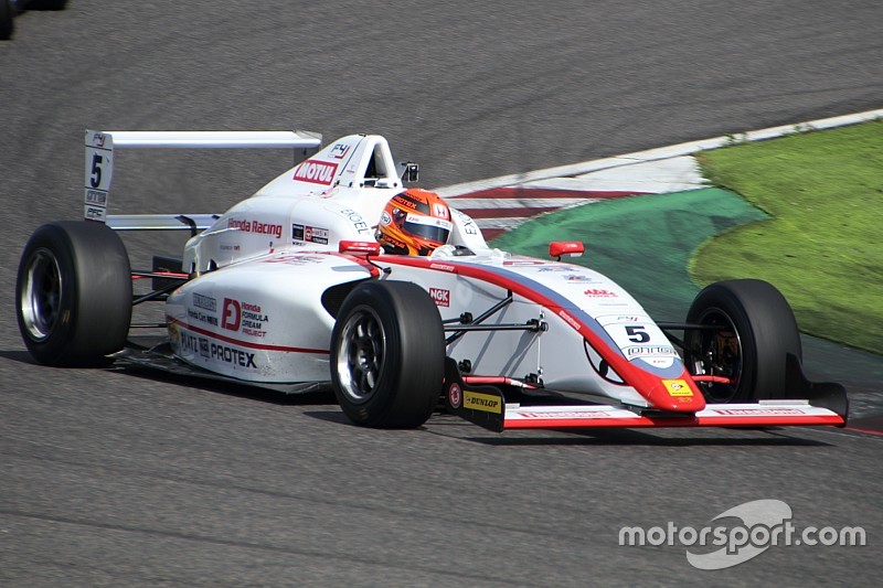 FIA-F4第5戦鈴鹿:角田裕毅が4戦連続でポール・トゥ・ウィン