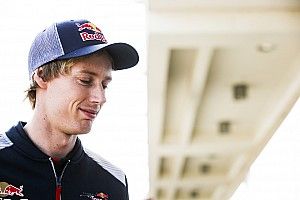 Риккардо: В Red Bull изменили себе, вернув Хартли