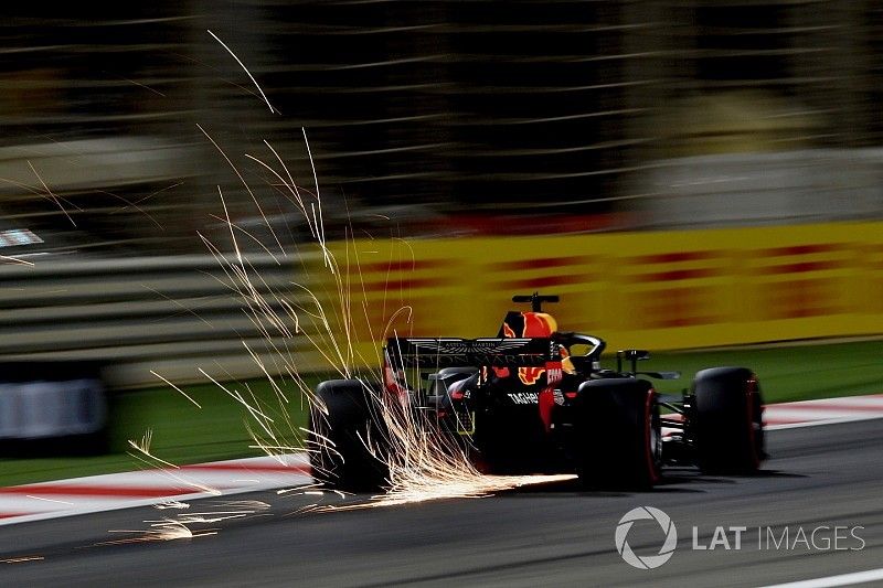 Анализ гоночного темпа: Red Bull выглядит в Бахрейне фаворитом