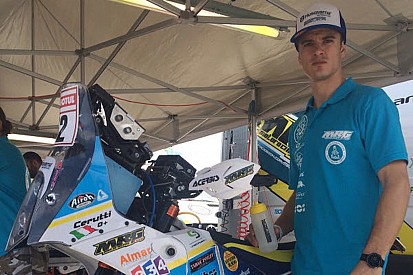 Dakar, Cerutti quasi senza benzina: "Qualcosa non va, debbo reagire!"