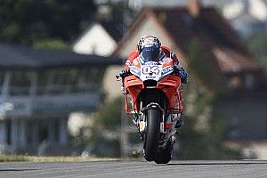 Dovizioso: "E' ancora presto per dire che Marquez è imbattibile qui. Il nostro passo non è lontano dal suo"
