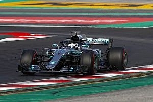 Mercedes-duo met negen sets ultrasofts in Australië