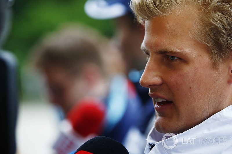 Sauber considera que Ericsson mejoró gracias a Leclerc