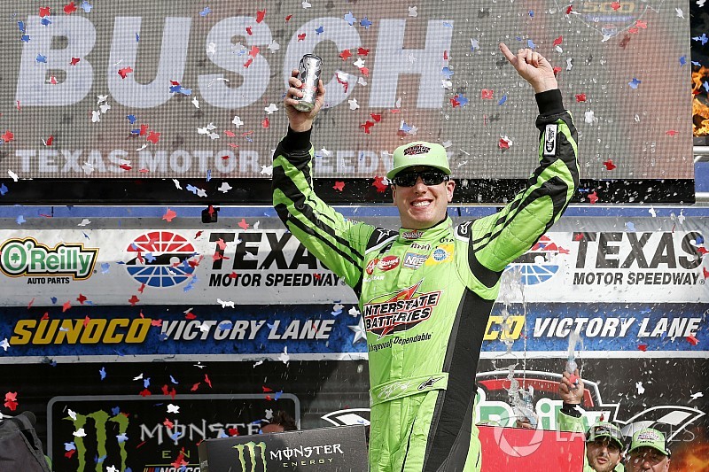 NASCAR Cup Series: Akhirnya Kyle Busch menang!