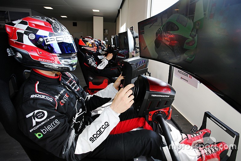 A Imola anche il sim-racing: primo approccio con la Porsche e-Carrera Cup Italia