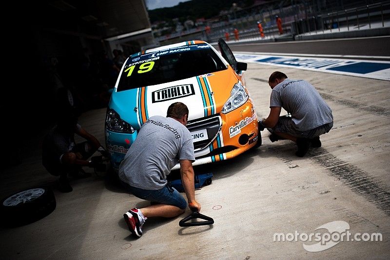 Carville Racing: к старту Российской серии кольцевых гонок готов!