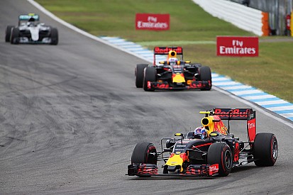 Verstappen says penalised Rosberg didn't turn