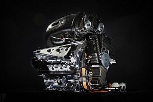Wolff: F1 no debe cometer errores de costos con los motores 2026