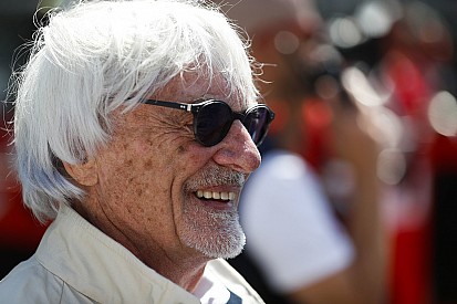 Las reglas de la F1 existen para impedir la competición, dice Ecclestone