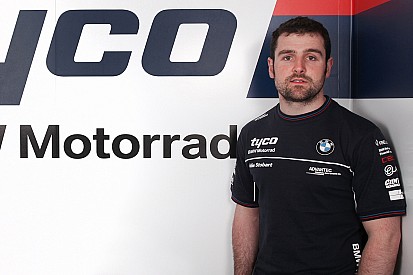TT 2019: Michael Dunlop resta con Tyco BMW per puntare a una doppia vittoria sull’Isola di Man