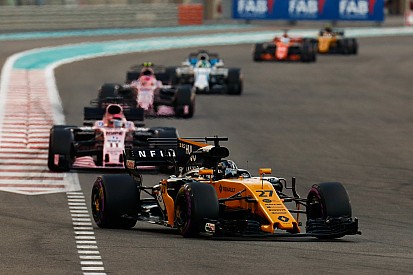 Force India dénonce la clémence des commissaires envers Renault