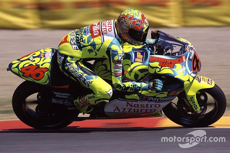 26 años en el mundial: todas las motos de Valentino Rossi