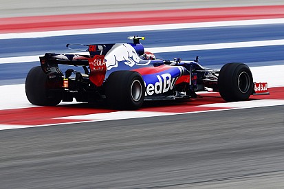 Pirelli, FIA'nın sezon ortası değişikliğine izin vermesini umuyor