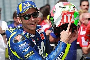 Rossi: "Salí en el momento justo e hice un vueltón"
