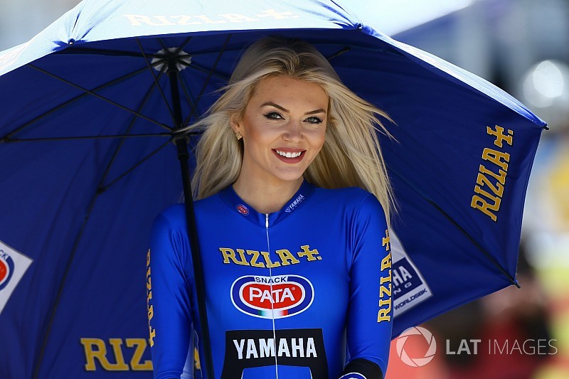 Fotogallery: ecco le grid girl della SBK ad Aragon, ma non solo...