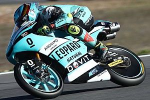 Moto3バレンシア決勝:アルティガスがキャリア初優勝! 新王者アコスタは終盤に転倒リタイア