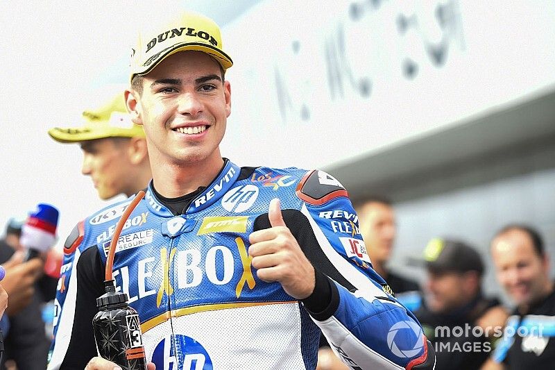 Il secondo classificato Augusto Fernandez, Pons HP40