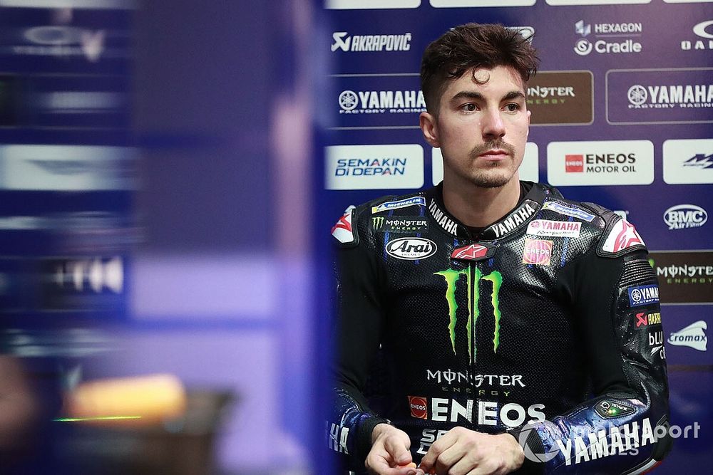 Spavento Vinales: caduta in allenamento e notte in ospedale