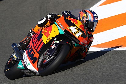 Moto2 Valencia: Binder pakt derde zege op rij
