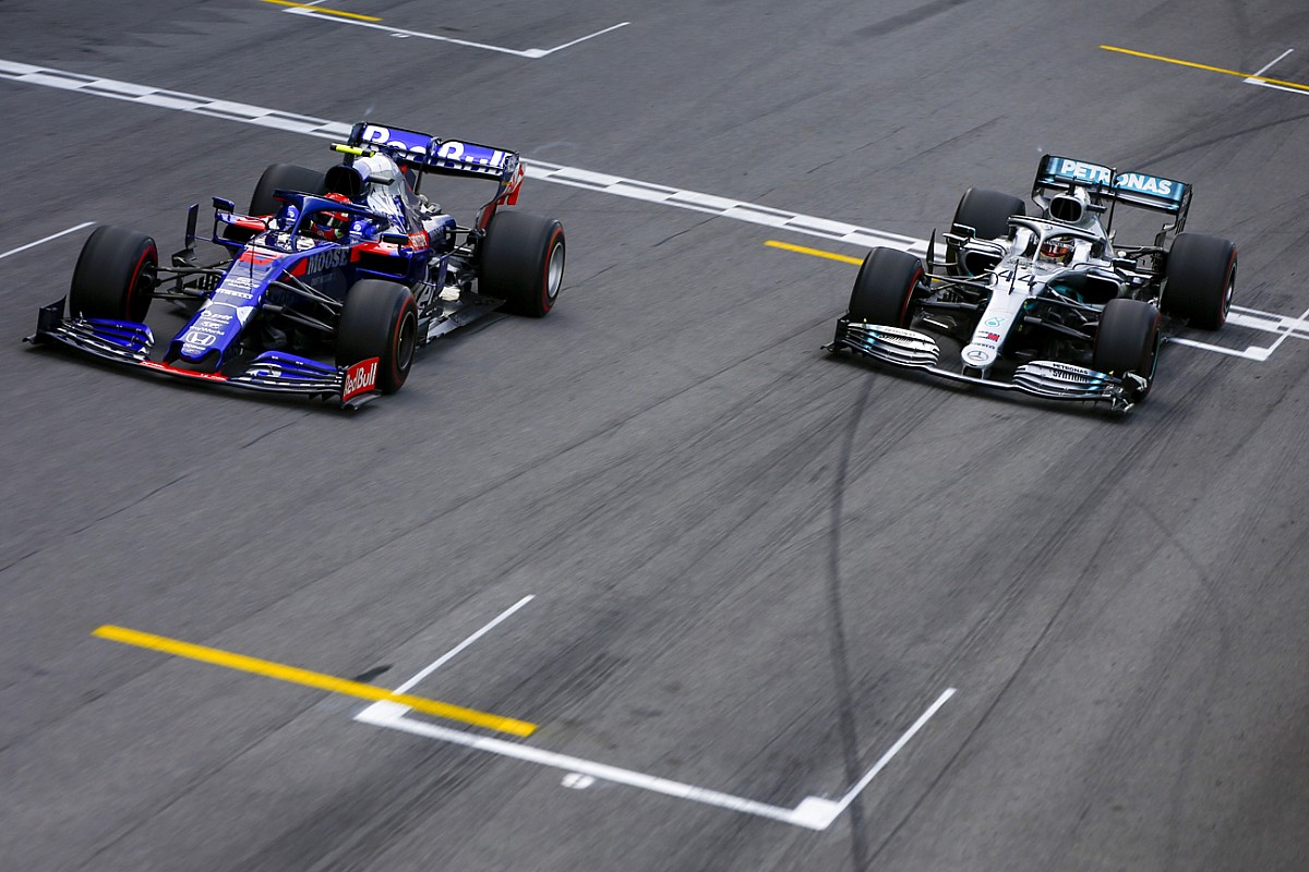 Gasly boosted by "relief" of no Red Bull pressure - Horner
