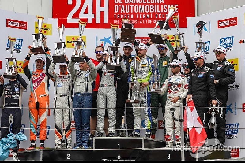 Autorama: Champions par équipe malgré une course contrariée