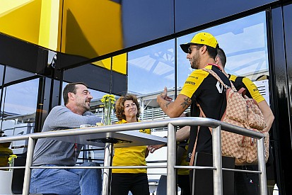 Ricciardo szerint gyerekesen viselkedtek azok, akik Hamilton csattanásának örültek