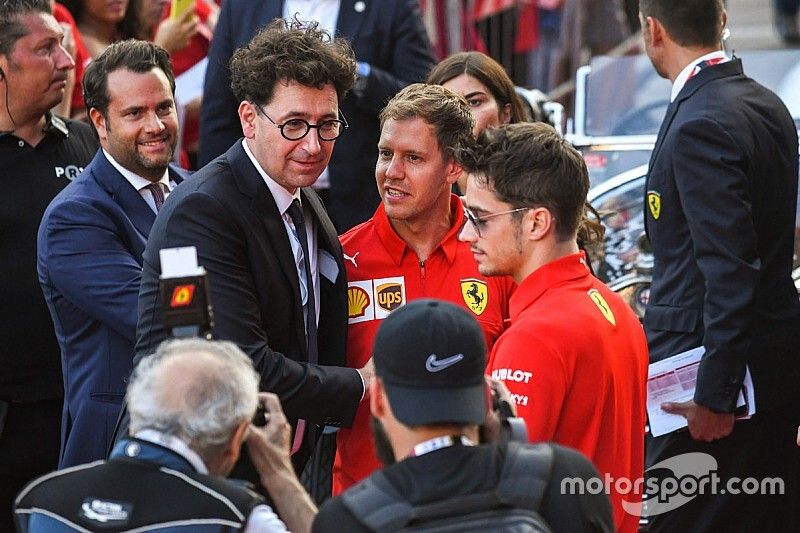 Tiszta a levegő a Ferrarinál a Vettel-Leclerc ütközés után