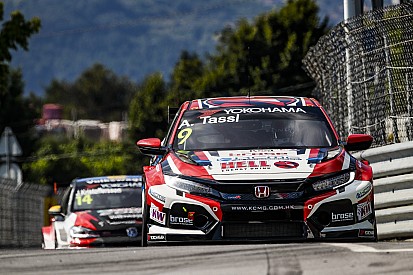 Festa Honda a Vila Real, Tassi centra la prima pole per Gara 3 davanti a Monteiro