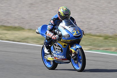 Moto3, Brno: Lopez penalizzato per la spinta a Garcia