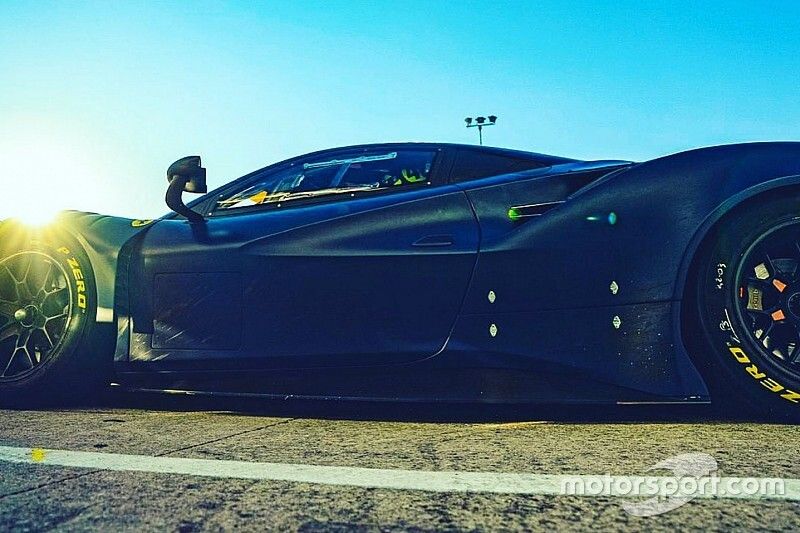 Rossi: test a Misano con la 488 in vista della 12 Ore del Golfo