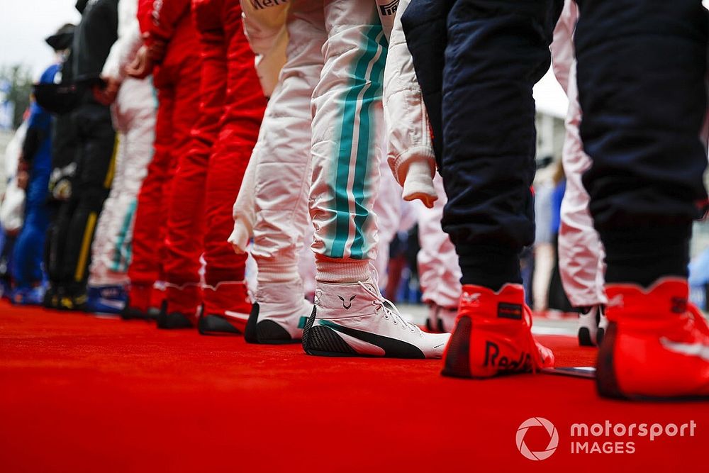 A Forma-1 kiadta az év videóját: figyeld Kimi, Hamilton, és a többiek arcát (videó)