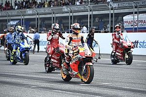 TABELA: Após título de Márquez, Dovi encaminha vice e três pilotos buscam 3º lugar