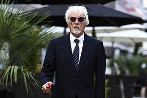 Mantan Bos F1 Sudah Jalani Vaksinasi Covid-19