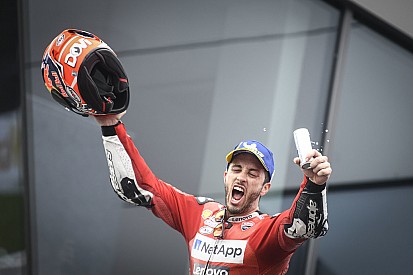 Dovizioso elképesztő örömködése a pálya szélén a Red Bull Ringen