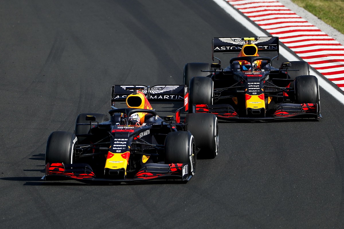 Verstappen over Red Bull-wissel: "Maakt mij niet zoveel uit"