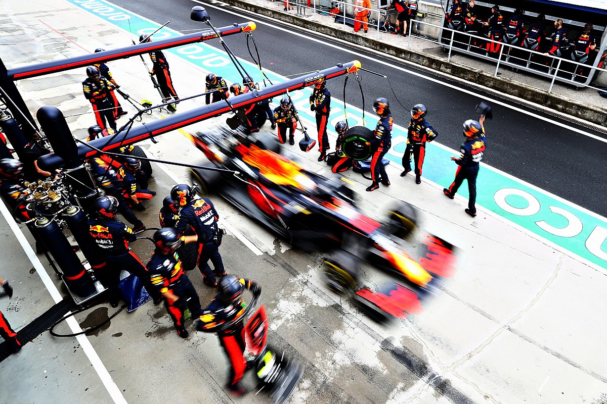 Red Bull: tante novità per capire cosa non va della RB16
