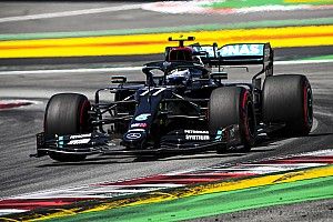 Megérkezett a Mercedes új csúcstechnológiás fejlesztése: Valtteri ROBOTtas!