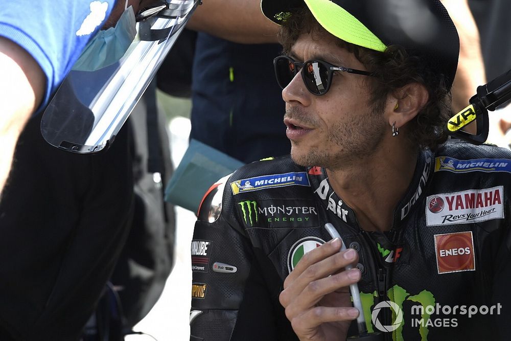 Rossi: "Spero di vedere Bagnaia in Rosso nel 2021"