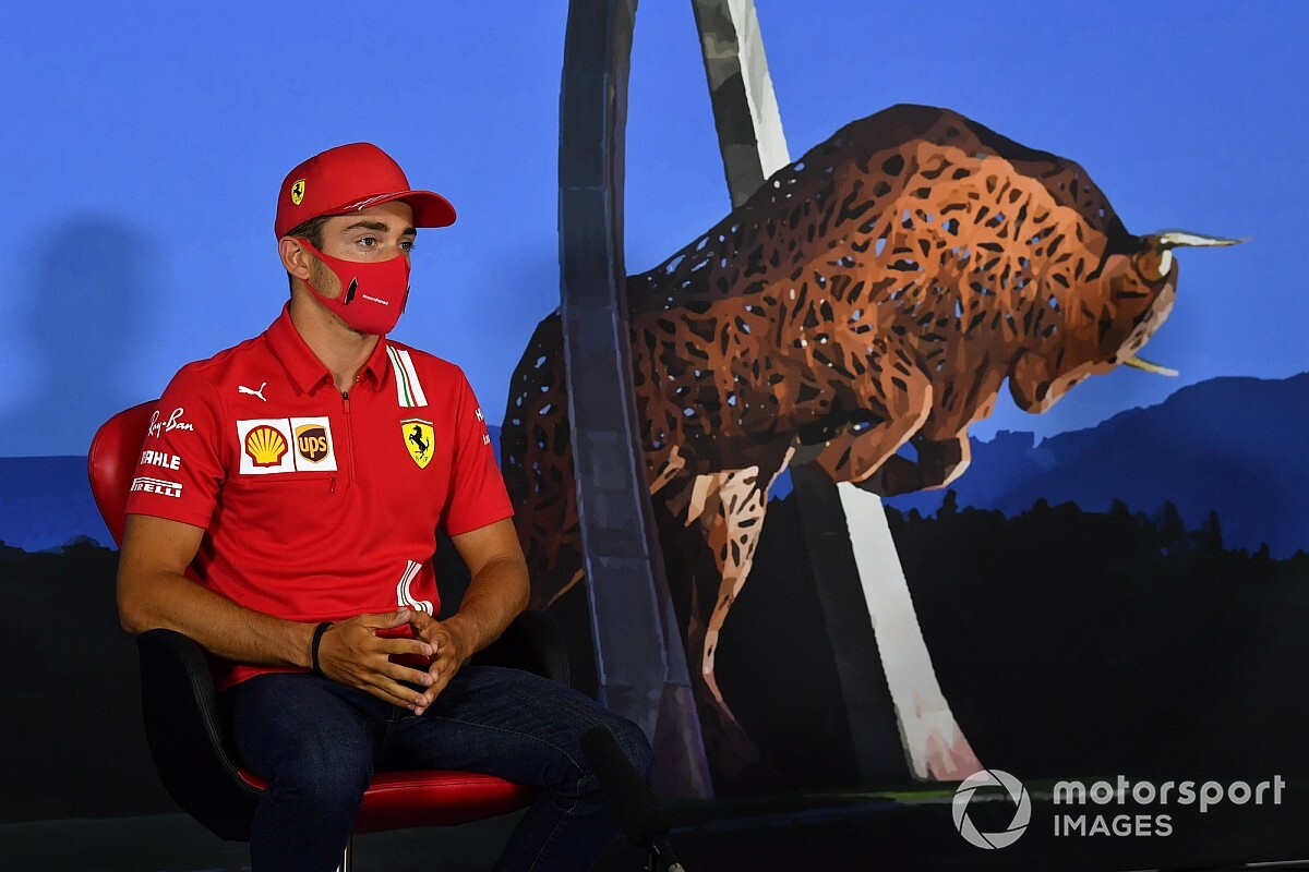 Leclerc: "Pronto a lottare con il coltello fra i denti"