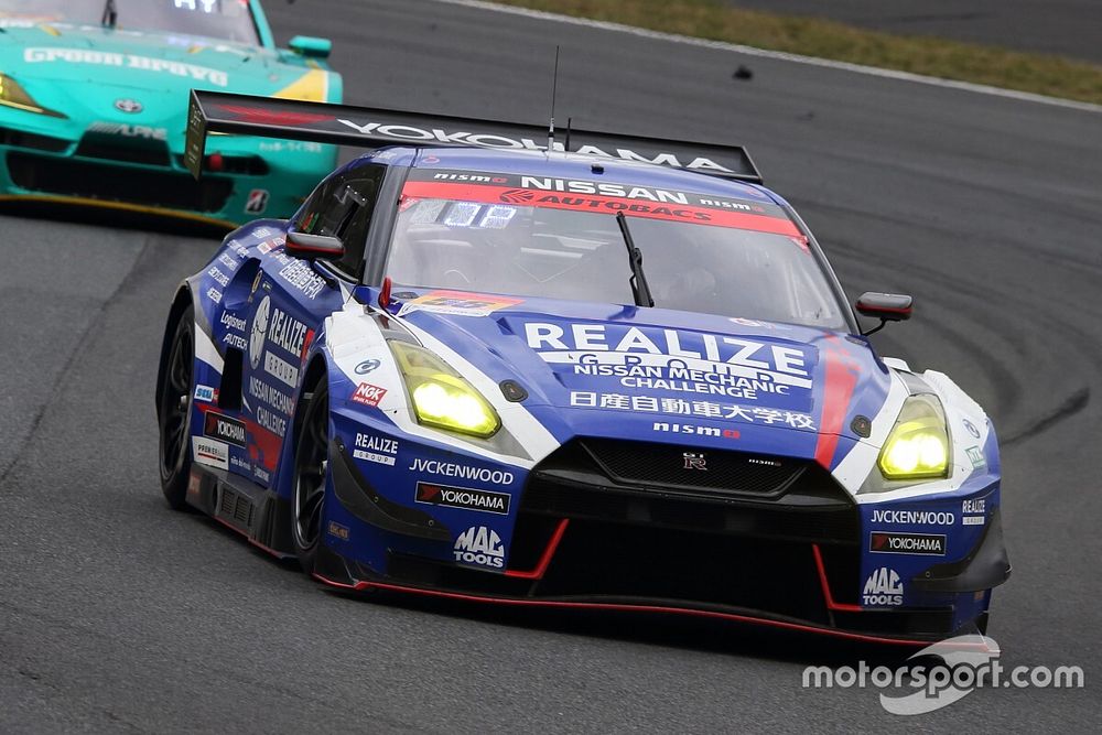 SGT第5戦富士|GT300決勝レポート:正攻法で追い上げた56号車リアライズが優勝